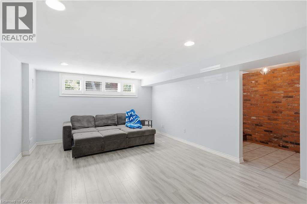 33 Debora Drive Property Photo 20