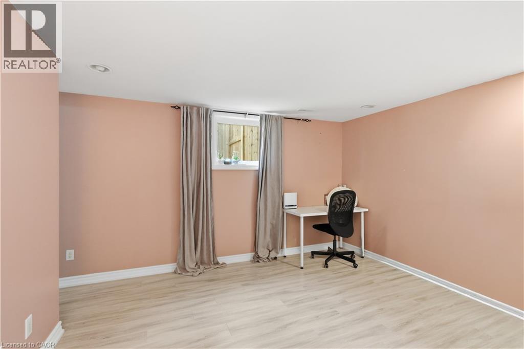 33 Debora Drive Property Photo 23