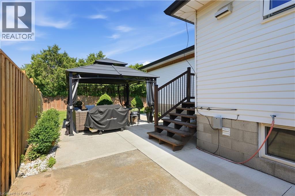 33 Debora Drive Property Photo 27