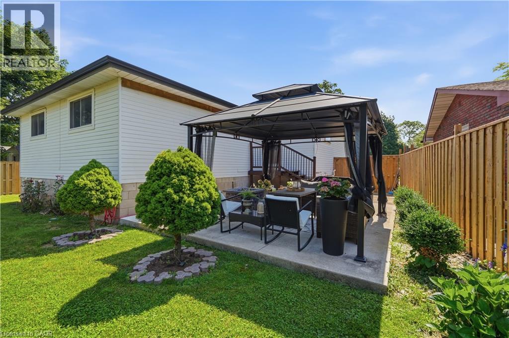 33 Debora Drive Property Photo 29