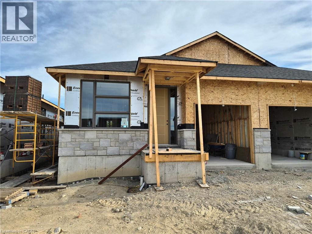 112 Thackeray Way Property Photo 1