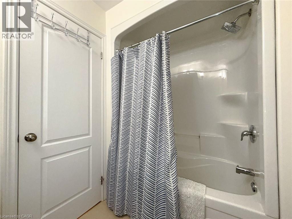 2 Kim Lane Property Photo 19