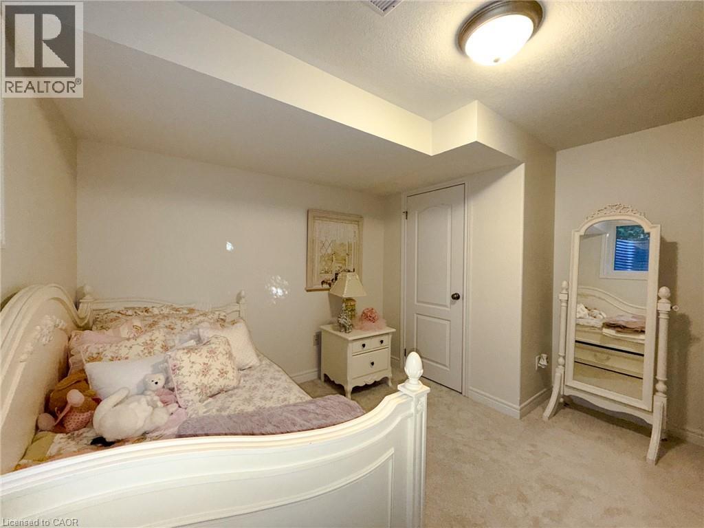 2 Kim Lane Property Photo 34