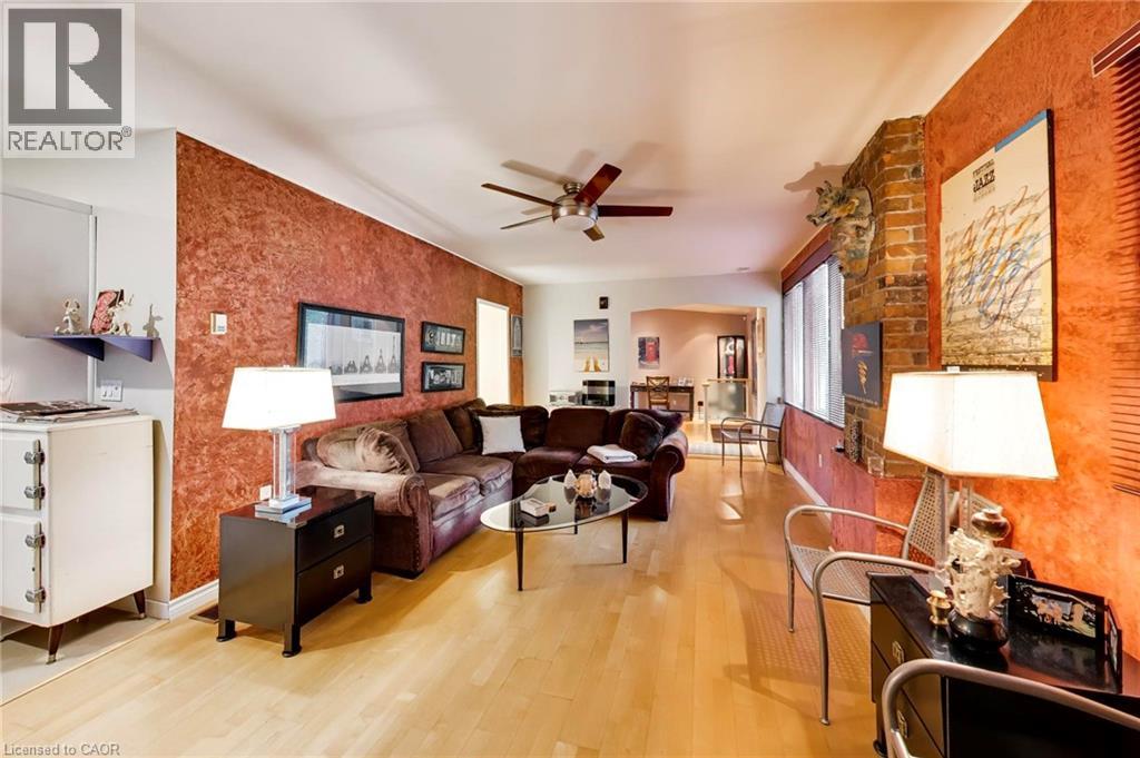 196 Grant Avenue Property Photo 3