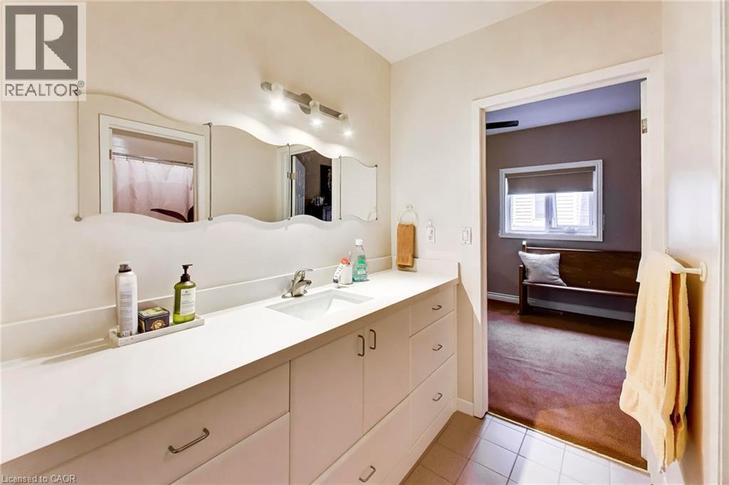 196 Grant Avenue Property Photo 12