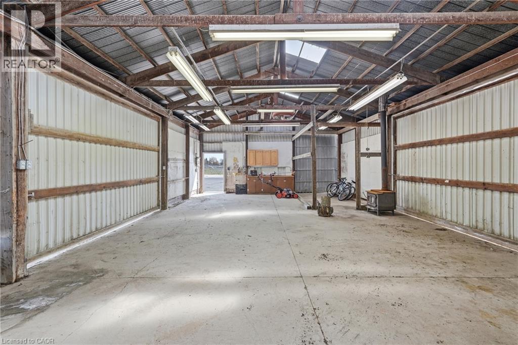 855 Line 1 Road Property Photo 8