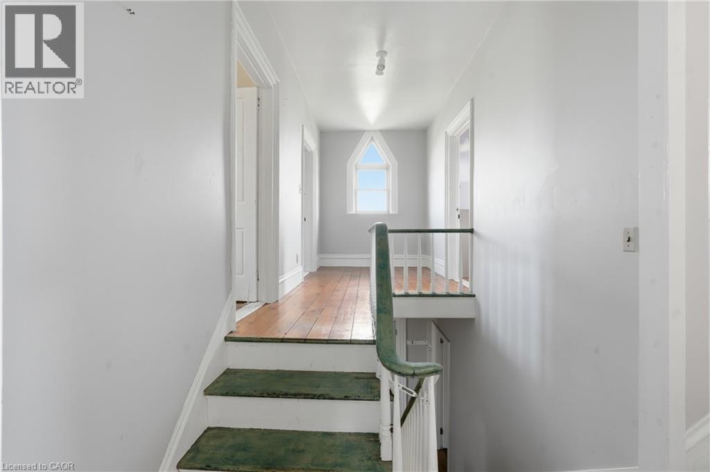 855 Line 1 Road Property Photo 19