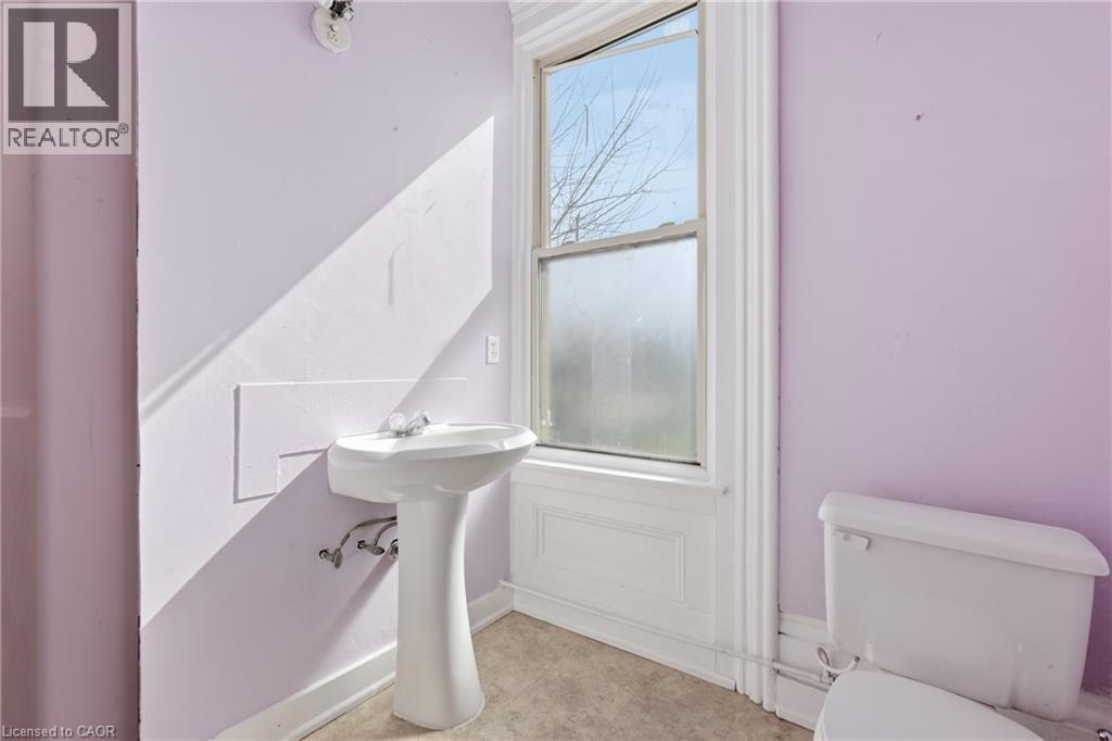855 Line 1 Road Property Photo 25
