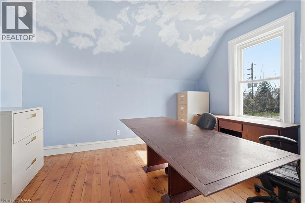 855 Line 1 Road Property Photo 29