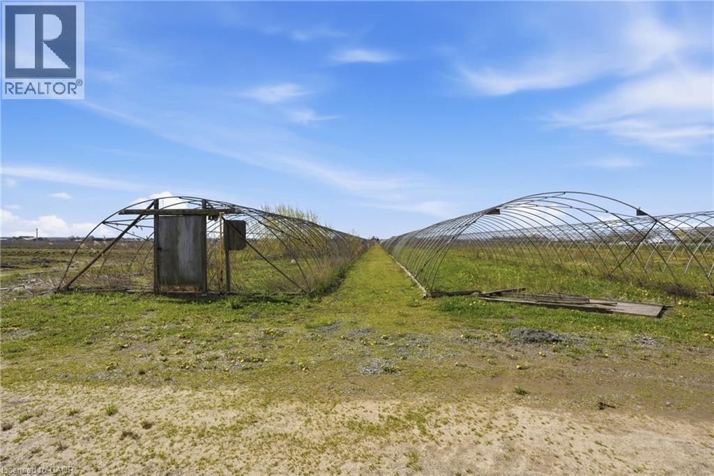 855 Line 1 Road Property Photo 38