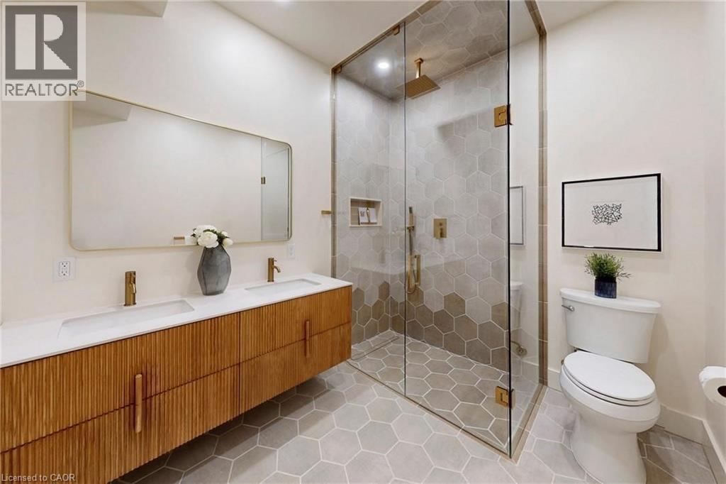 28 Dunsmore Gardens Property Photo 37