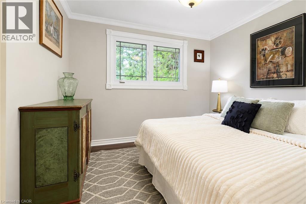 2147 Governor's Road Property Photo 9
