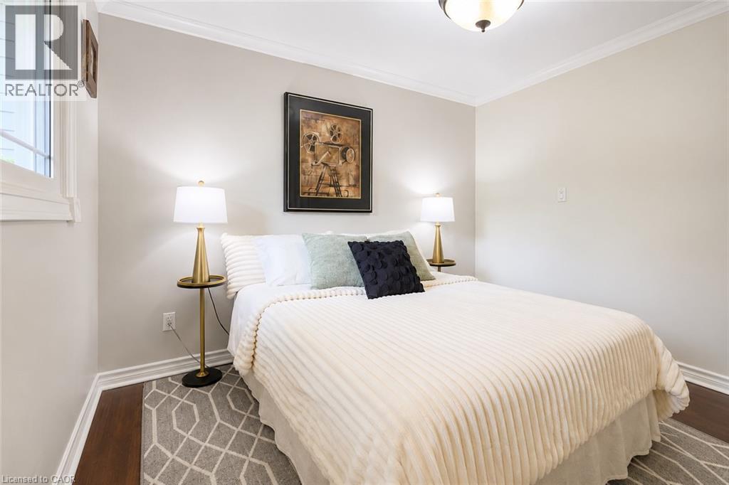 2147 Governor's Road Property Photo 11