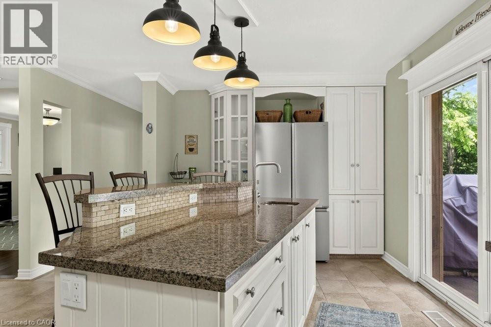 2147 Governor's Road Property Photo 15