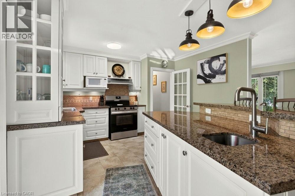 2147 Governor's Road Property Photo 16