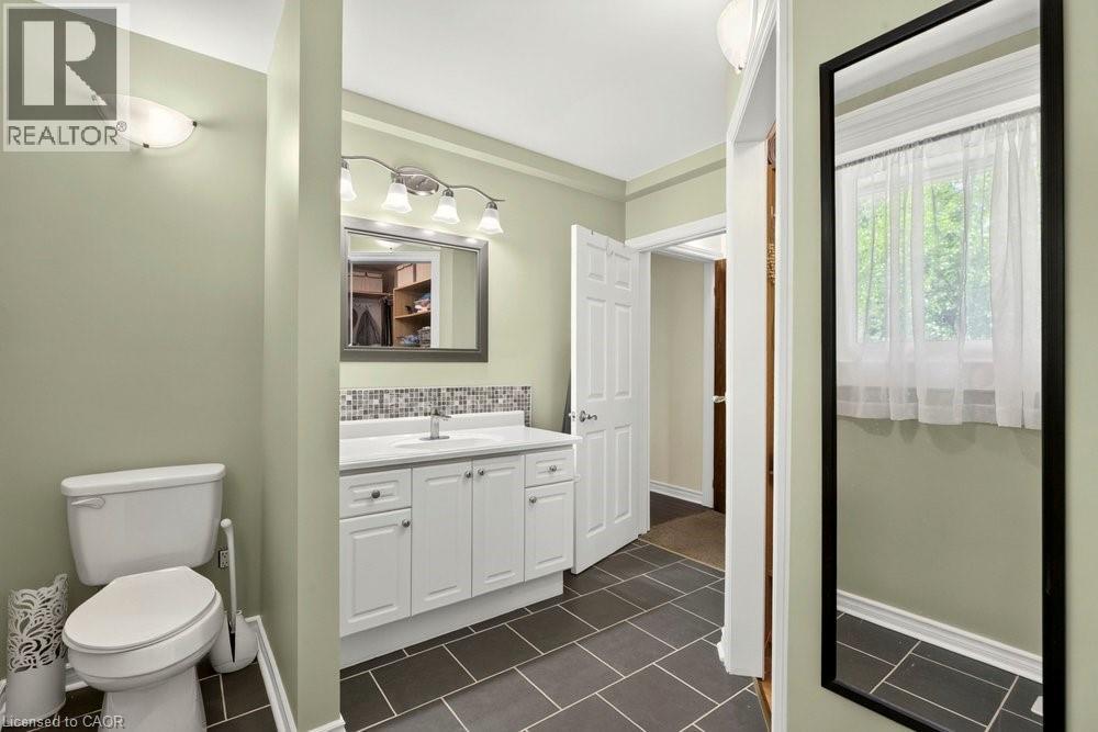 2147 Governor's Road Property Photo 21