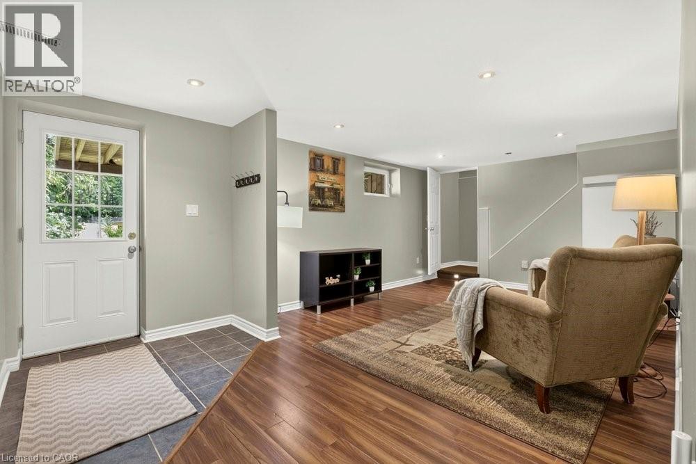 2147 Governor's Road Property Photo 24