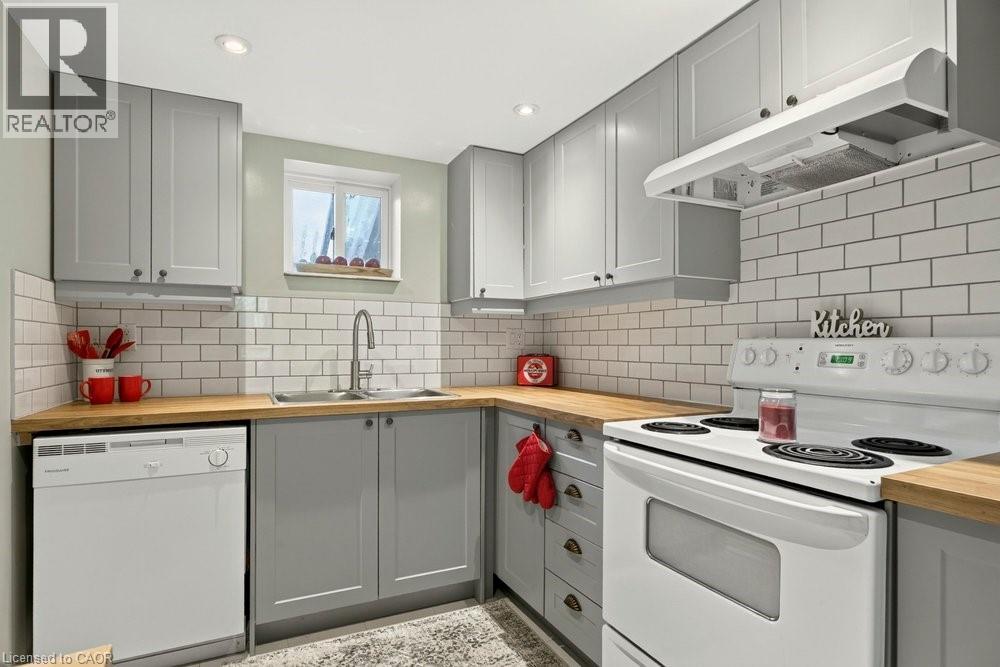 2147 Governor's Road Property Photo 28