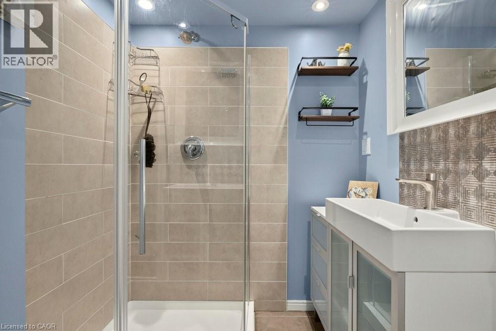 2147 Governor's Road Property Photo 35