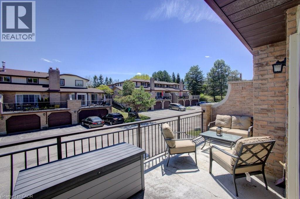 464 Beechwood Place Unit# 3 Property Photo 15