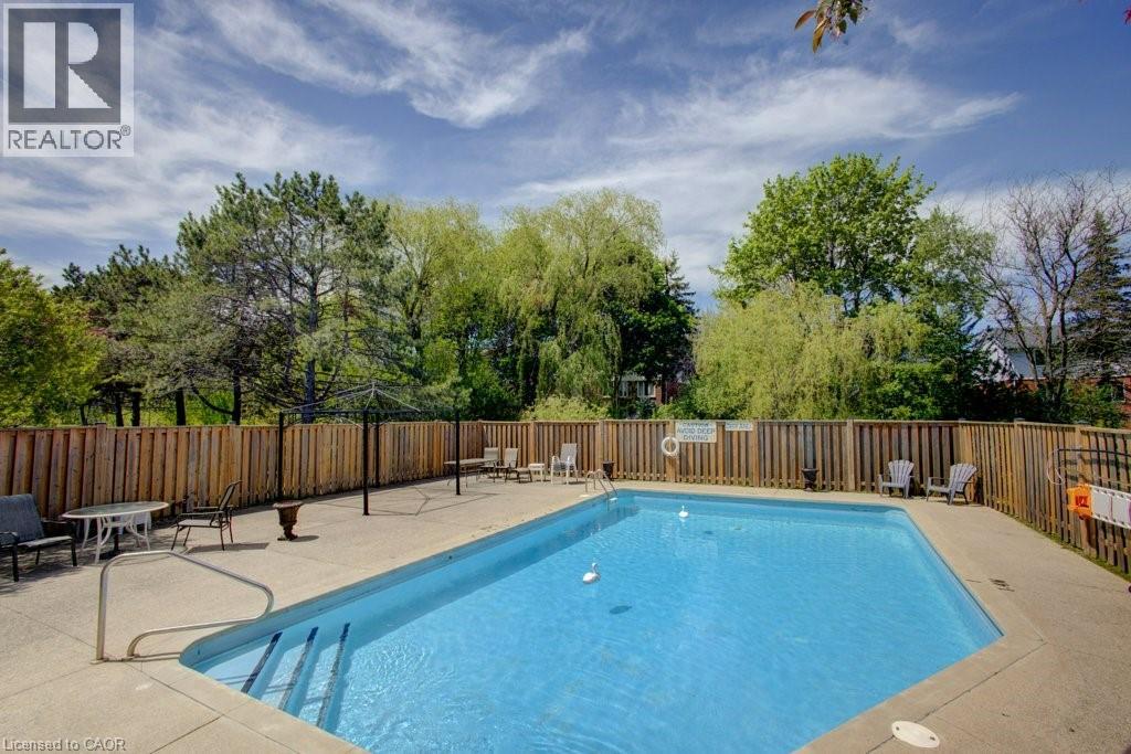 464 Beechwood Place Unit# 3 Property Photo 34