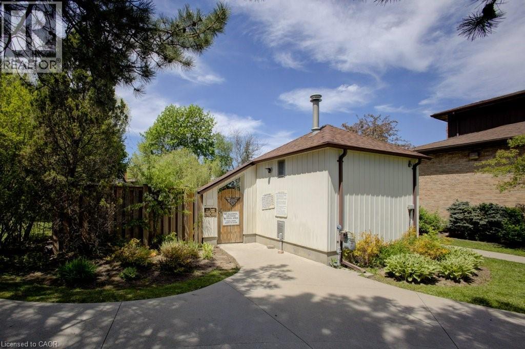 464 Beechwood Place Unit# 3 Property Photo 35
