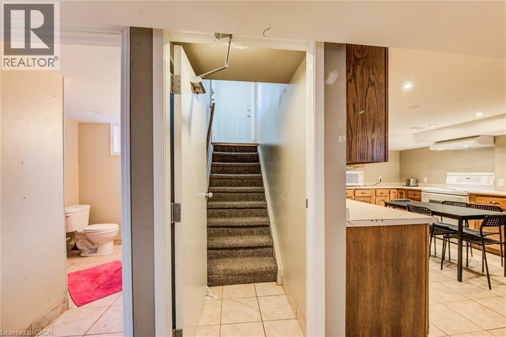 139 Elgin Crescent Property Photo 26