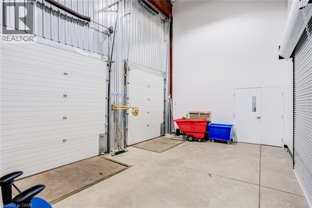 66 Innovation Drive Property Photo 38