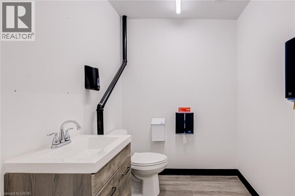 66 Innovation Drive Property Photo 45