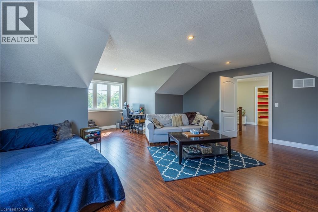 100 Backus Drive Property Photo 25