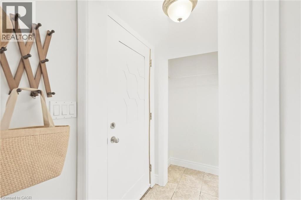 16 Carrington Court Property Photo 10