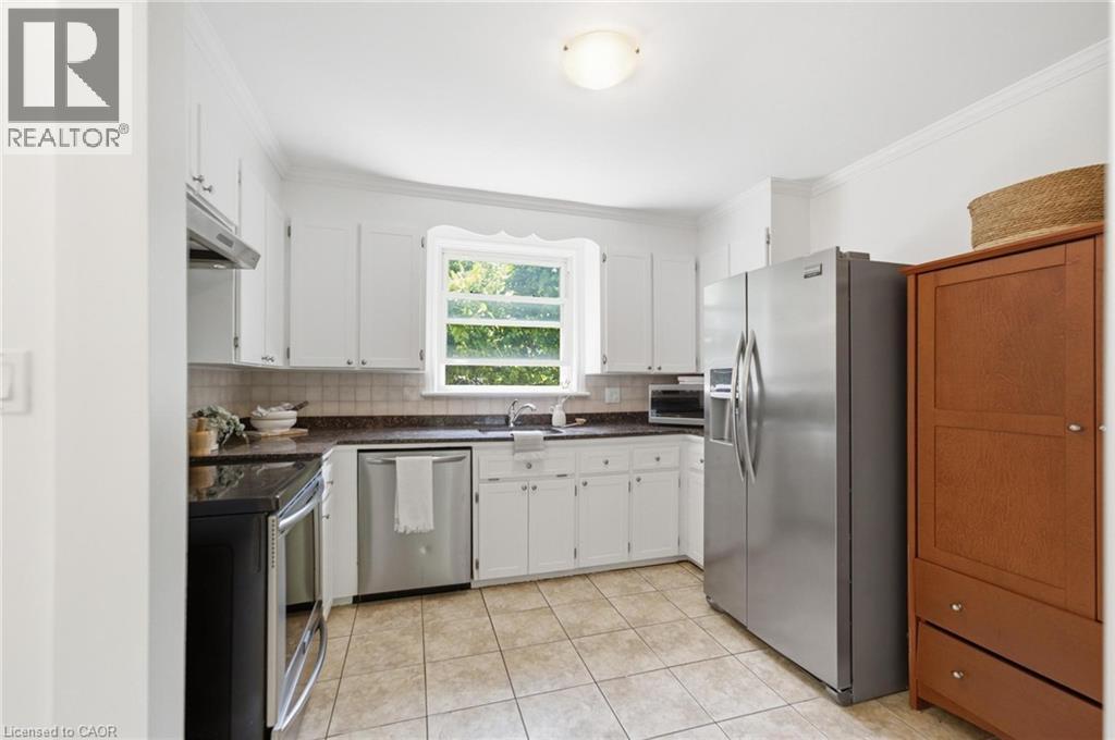 16 Carrington Court Property Photo 16
