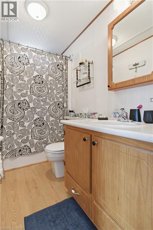 428 Pine Pass Property Photo 23