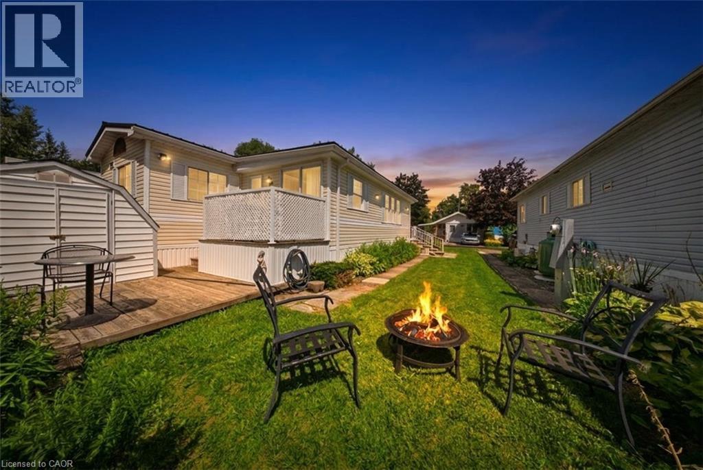 428 Pine Pass Property Photo 37