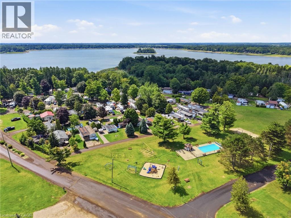 428 Pine Pass Property Photo 47