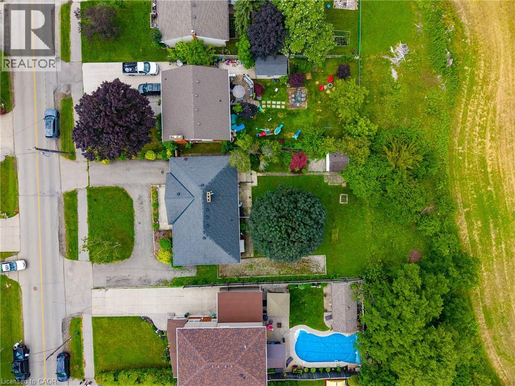 249 Mcneilly Road Property Photo 4