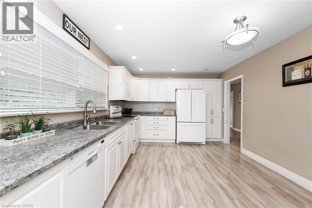 249 Mcneilly Road Property Photo 18