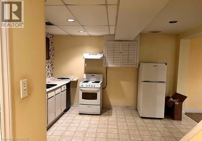 1238 Donlea Crescent Unit# Bsmt Property Photo 11