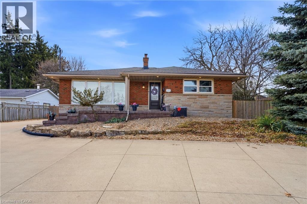 473 Mohawk Road W Photo de la propriété 1