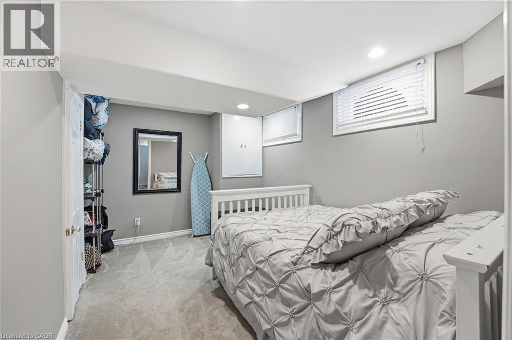 473 Mohawk Road W Property Photo 25
