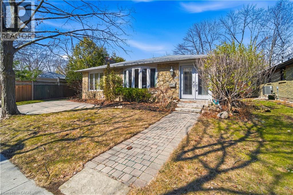 481 Anthony Drive Property Photo 2