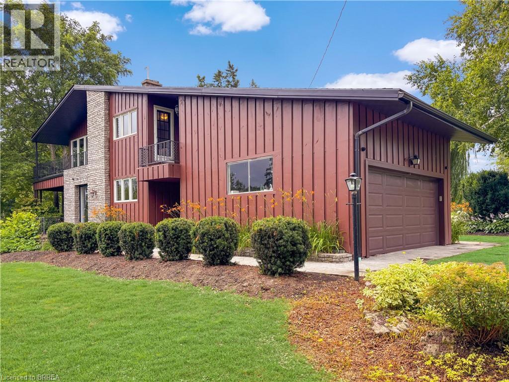 138 Cockshutt Road Property Photo 3