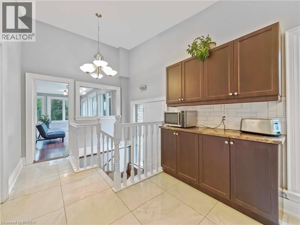 138 Cockshutt Road Property Photo 9
