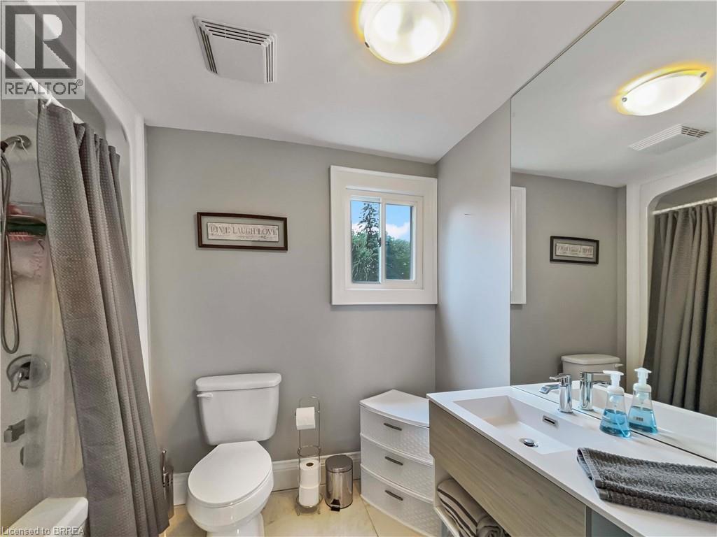138 Cockshutt Road Property Photo 17