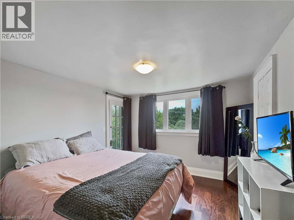 138 Cockshutt Road Property Photo 21