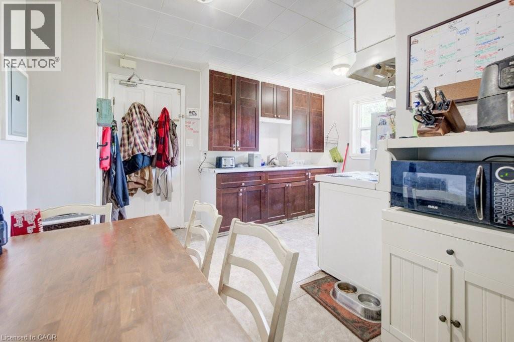 30 Foell Street Property Photo 17