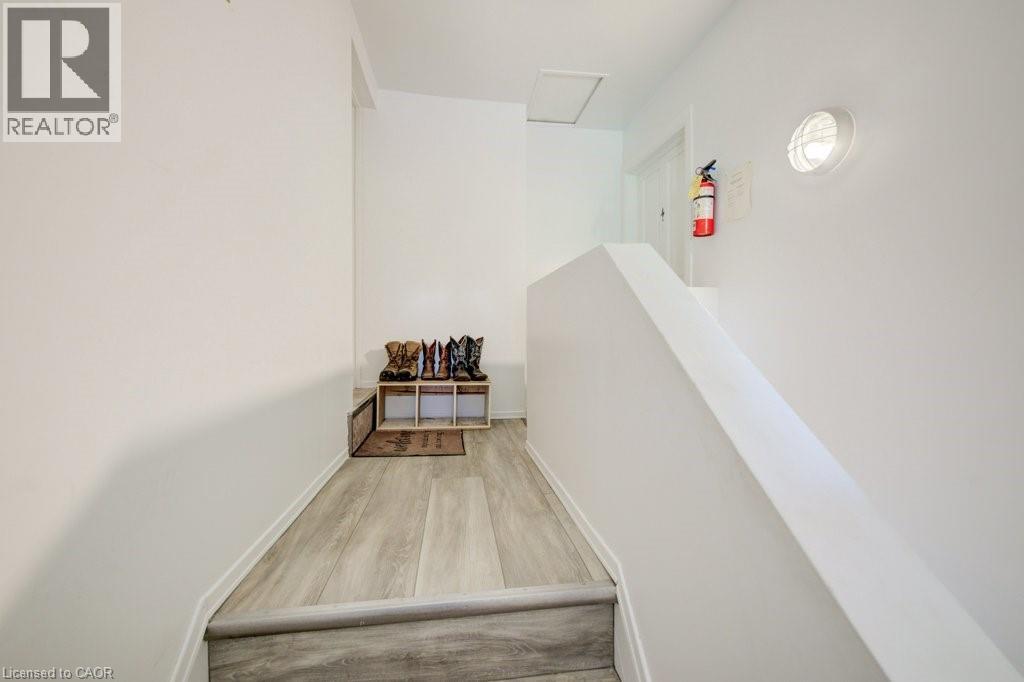 30 Foell Street Property Photo 22