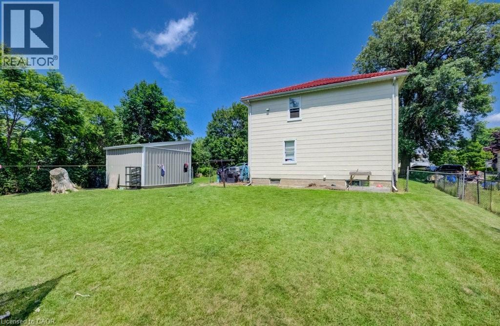 30 Foell Street Property Photo 37