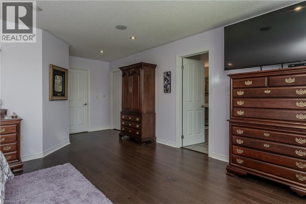 2330 Valleyridge Drive Property Photo 22