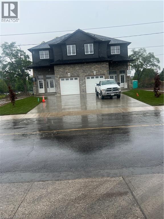 140 Mary Street Property Photo 2